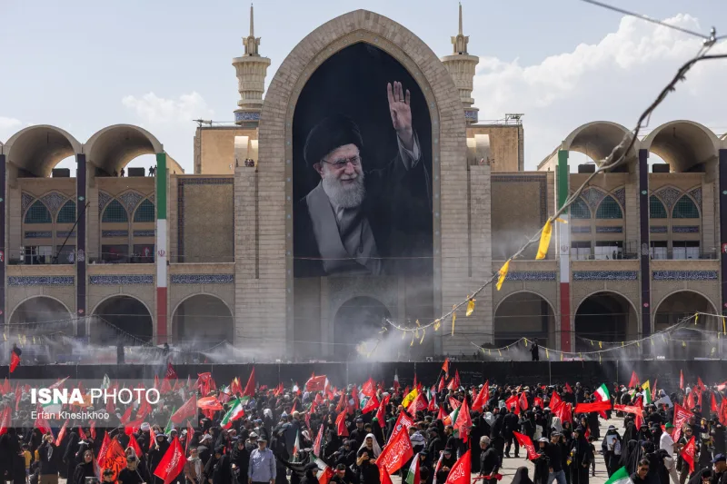 واکنش هنرمندان در وداع با رهبر شهید