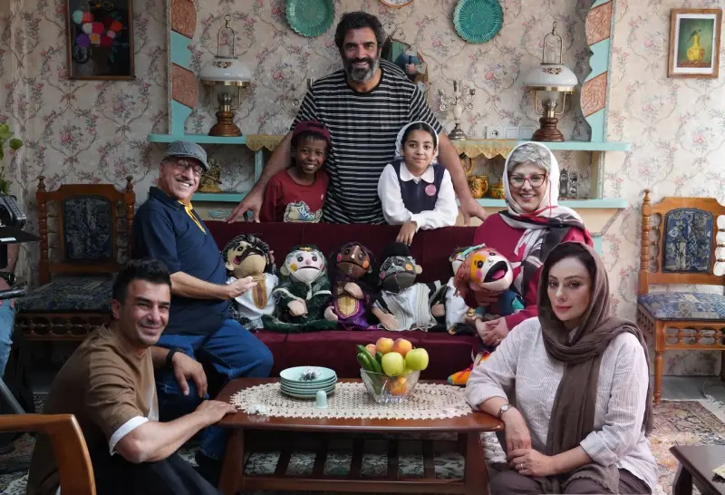 یکتا ناصر، علیرضا خمسه و بهنوش بختیاری در فیلم منوچهر هادی