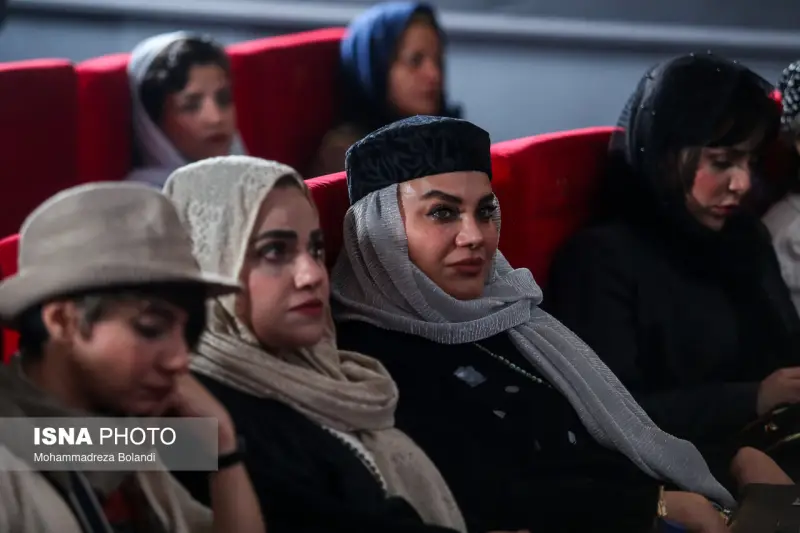 نرگس آبیار: تجربه‌های فیلم سازی‌ام را با چنگ و دندان بدست آوردم