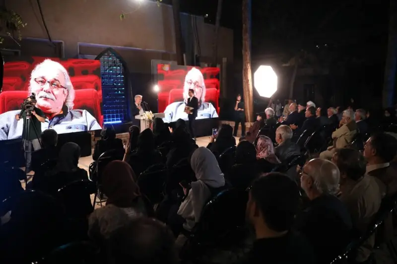 یلدا کاسبی: خرسندی که پدرم این همه درد و داغ را ندید