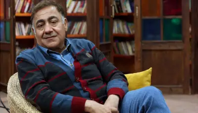حضور متفاوت خسرو احمدی روی صحنه
